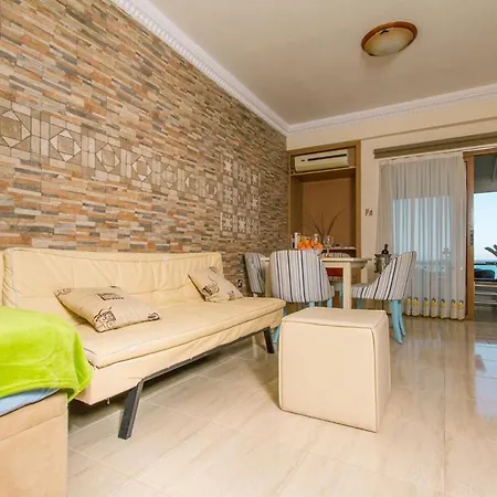 Apartment Арартаменты На Пляже Larnaca